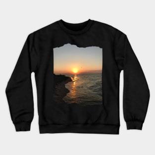 Beautiful photo of ocean waves and sunset sky landscape USA nature lovers Crewneck Sweatshirt